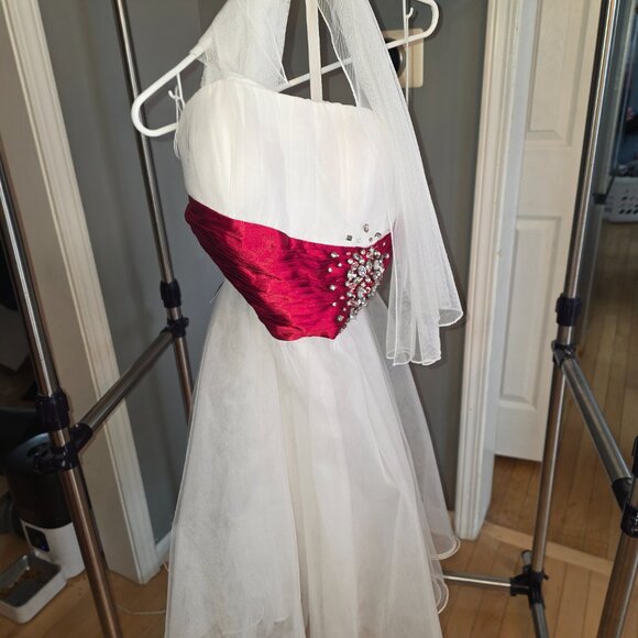 White Short Formal Dress Red Embellished Sash | M | NWT - Picture 2 of 2
